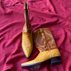 Men’s ostrich boots